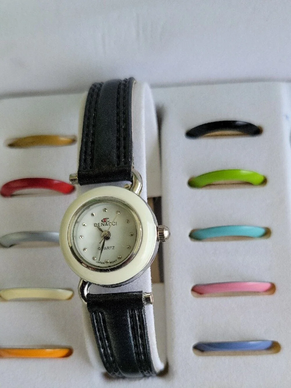 Women's Interchangeable Watch with Multi-Color Straps